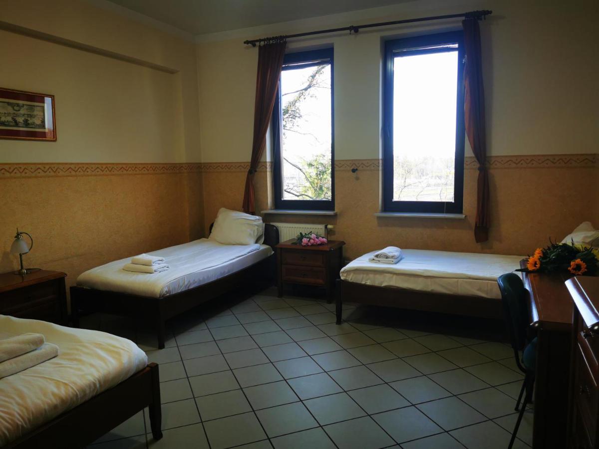Fort Hotel Warsaw Luaran gambar